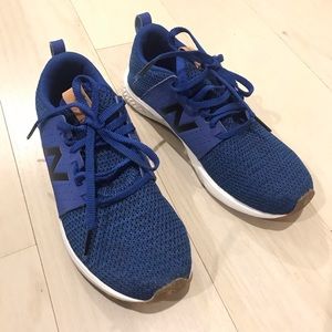 New Balance boys sneaker size 4